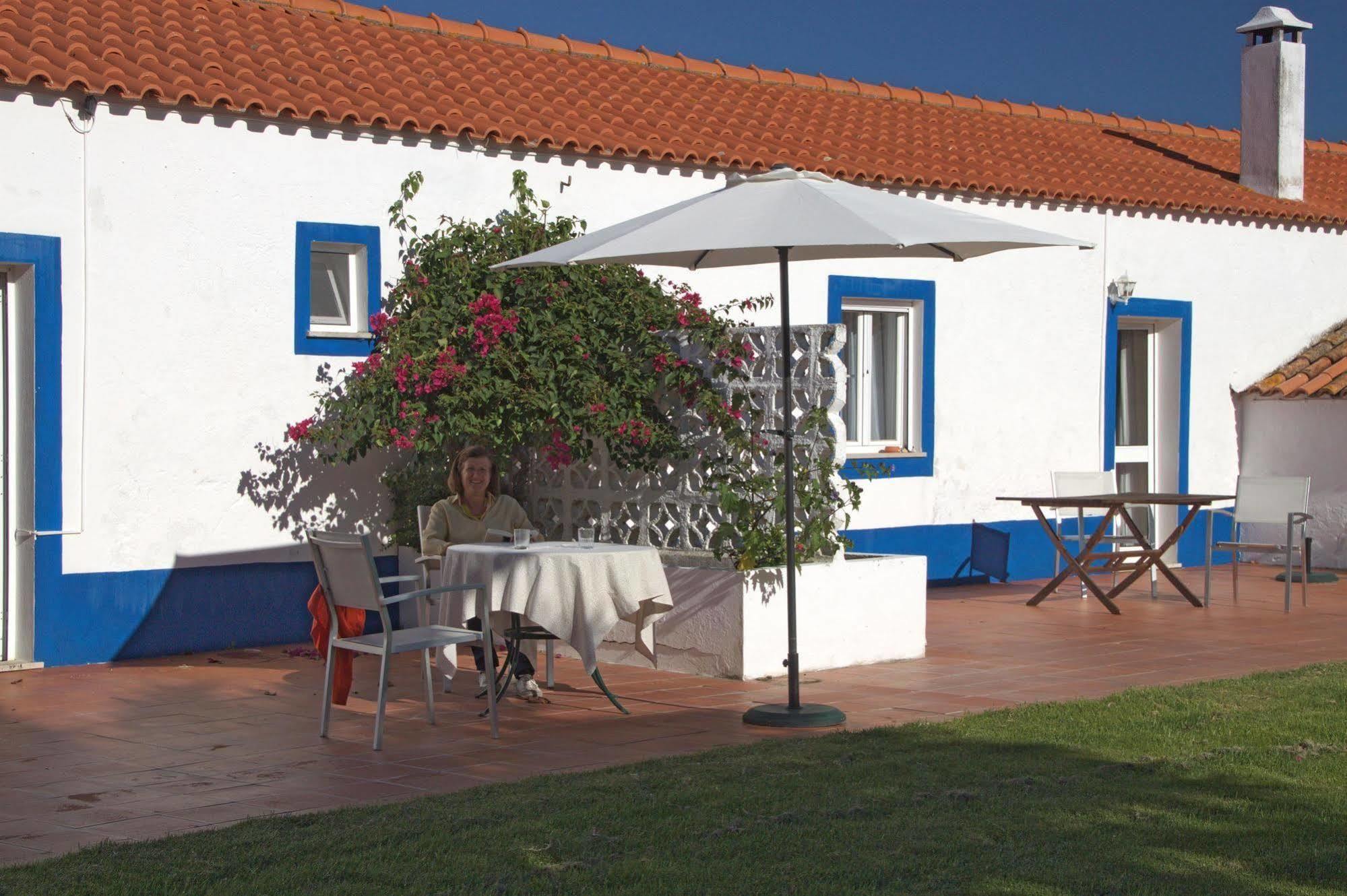 Monte Da Serralheira Agro Turismo Évora Eksteriør billede